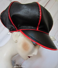 casquette de pluie noir et rouge, casquette mixte 