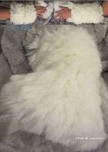 chauffe-poignets blanc loup, 2 manchons fausse-fourrure, mariage d'hiver