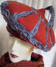Winter-Mütze, ziegelrot und grau-blau Wolle-Samte, Mongolin-Stil Kopfbedeckung
